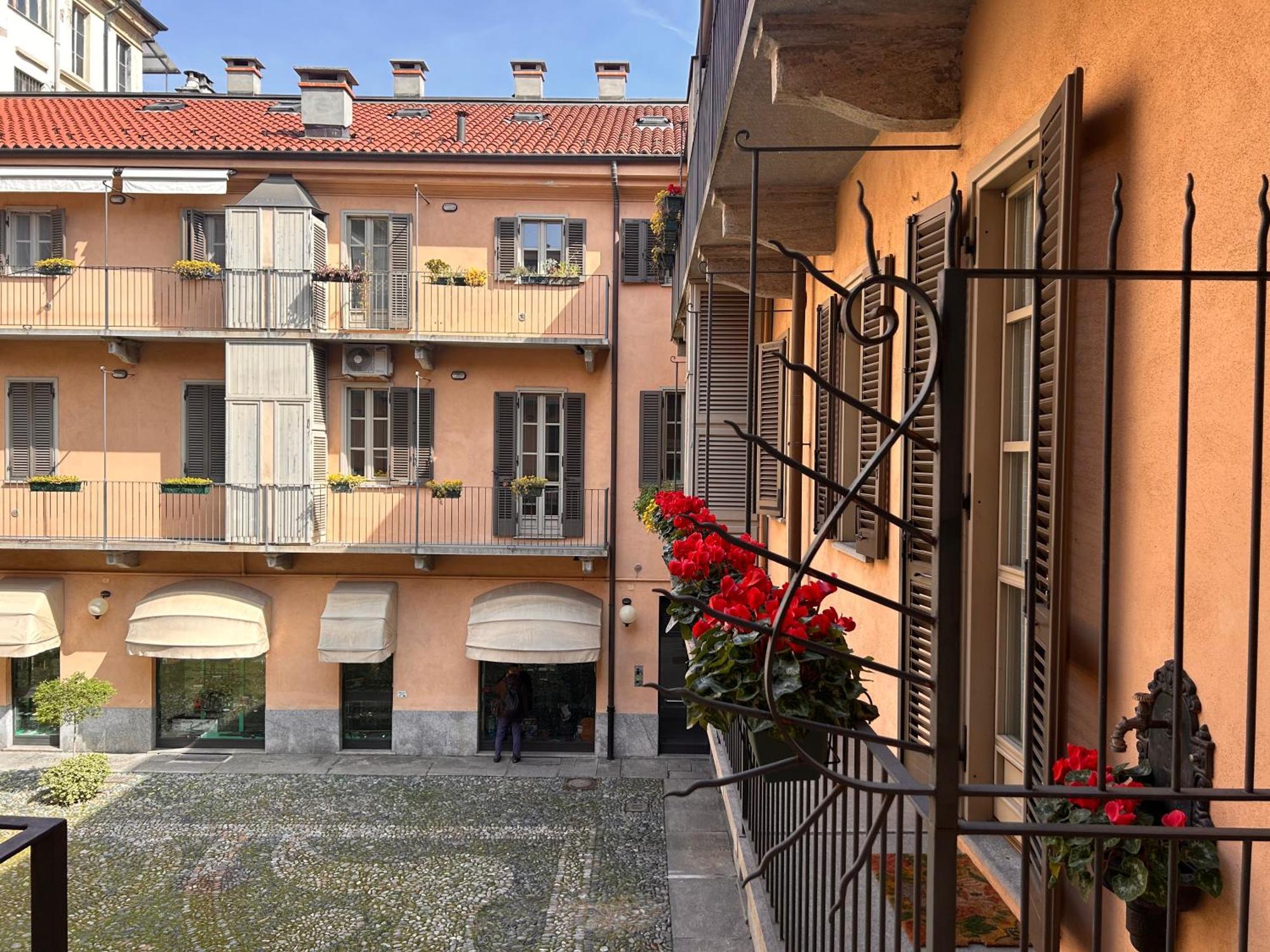 Elegante Appartamento Nel Centro Storico Di Torino Екстер'єр фото